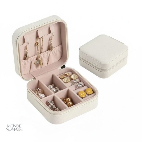 Solution de rangement pour colliers et bracelets en voyage