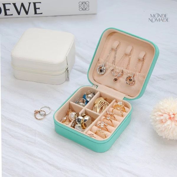 Accessoire incontournable pour la bijouterie en voyage