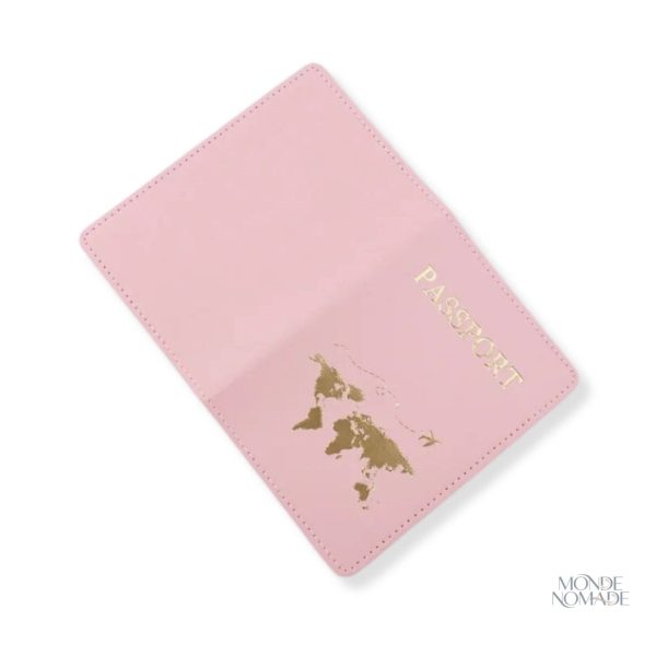 Accessoire indispensable passeport carte du monde
