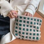 Trousse de maquillage avec design féminin et créatif