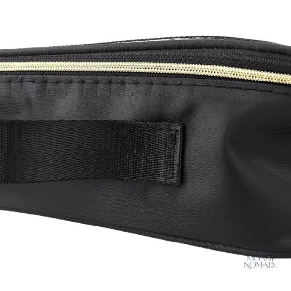 Trousse de toilette spacieuse et fonctionnelle