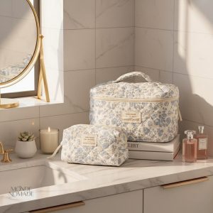 Étui à maquillage féminin, motif fleuri, style chic et raffiné