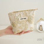 Mini trousse de maquillage handmade, pratique et élégante