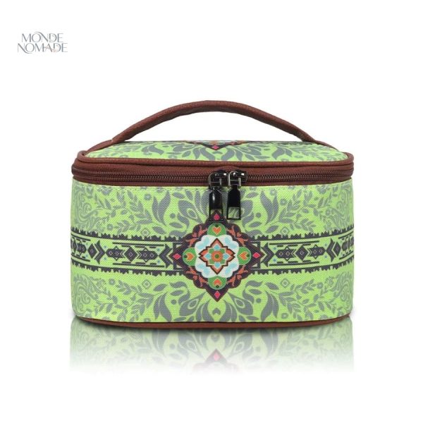 Style bohème pour un petit vanity chic et fonctionnel