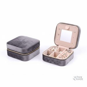 Petite boîte à bijoux en velours pour voyage