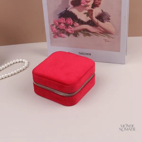Boîte à bijoux de voyage, chic et fonctionnelle