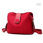 Accessoire de mode féminin, idéal pour les déplacements