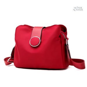 Accessoire de mode féminin, idéal pour les déplacements