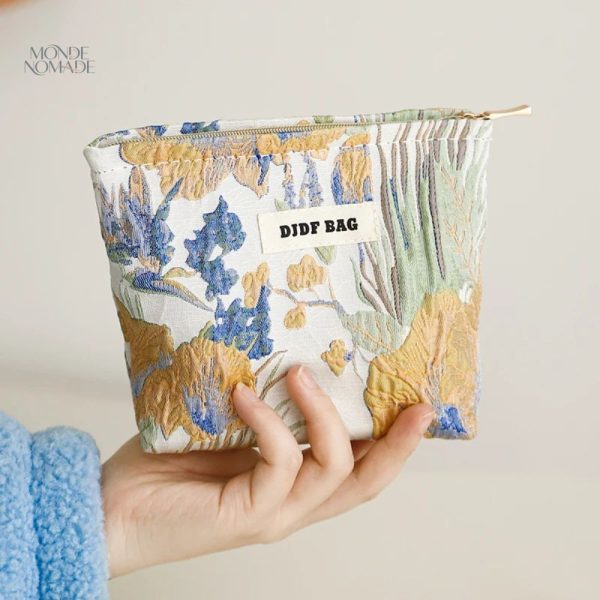 Petite trousse à maquillage fleurie handmade