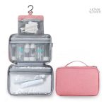 Trousse de toilette légère et suspendue pour le voyage