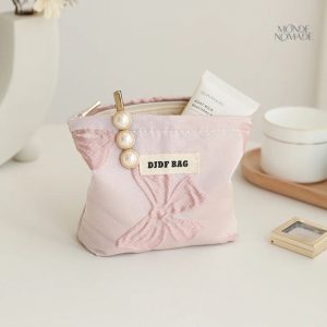 Trousse de maquillage compacte et artisanale pour le quotidien