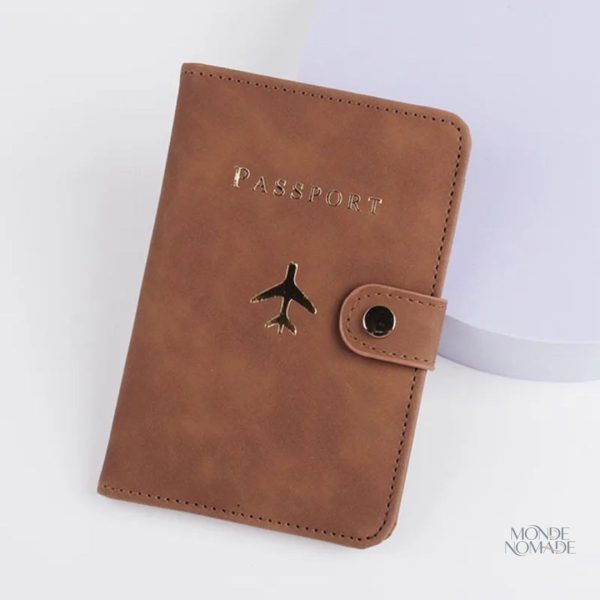 Porte-passeport chic en cuir, style moderne