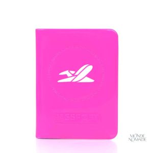 Porte passeport femme girly en design tendance et coloré