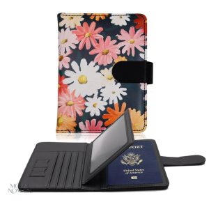 Porte-passeport fleuri, design élégant et coloré