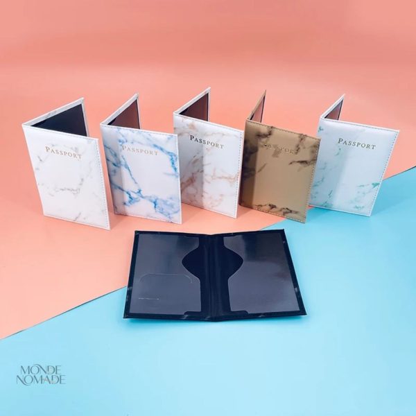 Accessoire chic pour protéger votre passeport