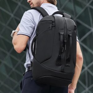 Sac à dos pratique pour les déplacements avec compartiment chaussures