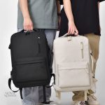 Sac à dos simple et fonctionnel pour voyages en avion