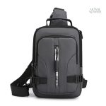 Sac bandoulière homme avec plusieurs poches fonctionnelles