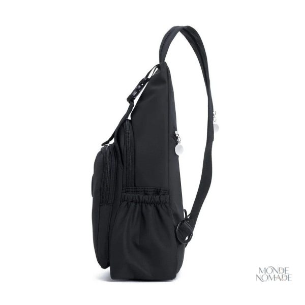 Accessoire mode femme, sac de poitrine