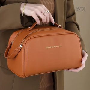 Trousse de toilette compacte idéale pour la femme moderne