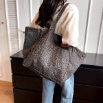 Sac Léopard pratique pour court séjour ou week-end