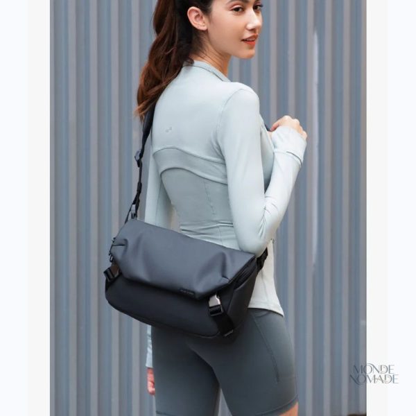 Sac de poitrine avec rangement optimisé