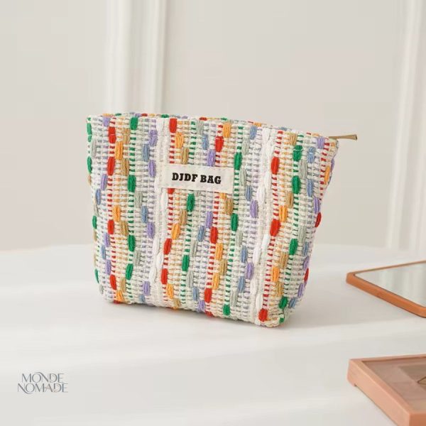 Trousse à maquillage unique, artisanale et pratique
