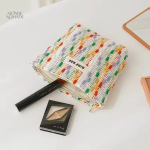 Accessoire beauté fait main, design original et coloré
