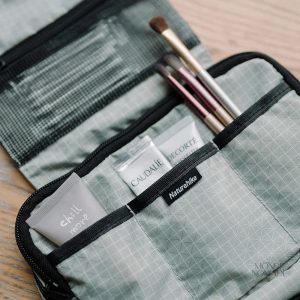 Trousse de toilette design accrochable