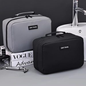 Trousse de toilette compacte et pratique