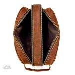 Trousse de toilette marron, idéale pour les déplacements