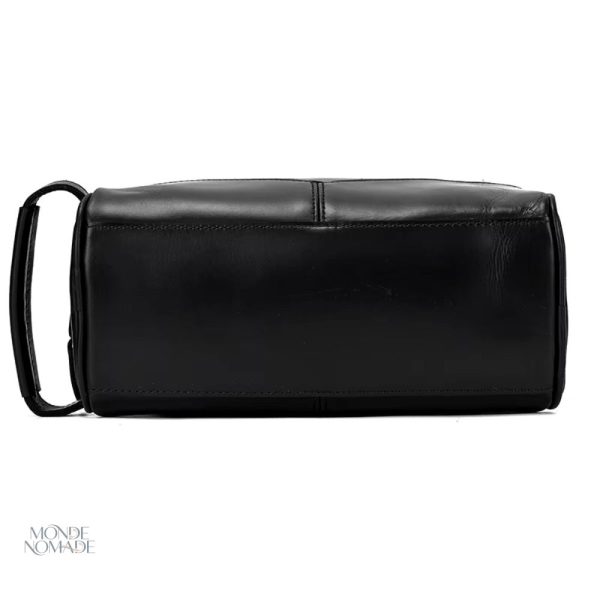 Trousse de toilette noire en cuir, robuste et chic