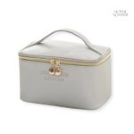 Accessoire de beauté féminin, pratique et stylé
