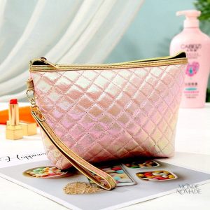 Accessoire de beauté pour jeune fille, idéal pour le voyage