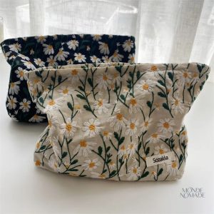 Trousse de toilette fleurie avec motif floral élégant