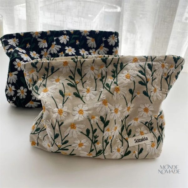 Trousse de toilette fleurie avec motif floral élégant
