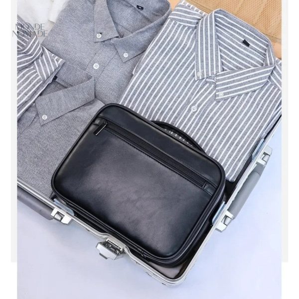Trousse de toilette masculine avec rangement sécurisé
