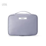 Trousse de maquillage colorée et stylée pour tous les jours