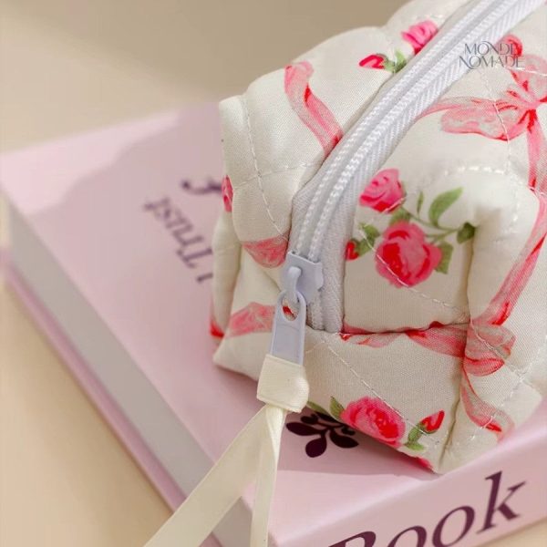 Trousse vintage pour le rangement des soins