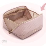 Trousse de toilette en rose, idéale pour le voyage et le rangement