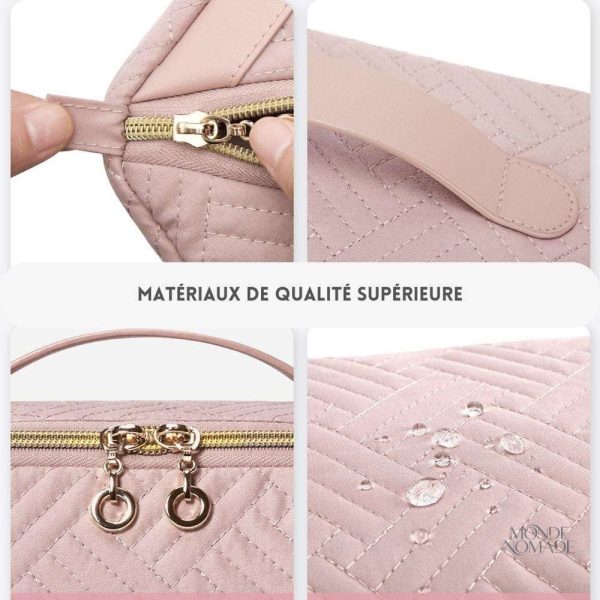 Accessoire de voyage rose pour cosmétiques et petites affaires