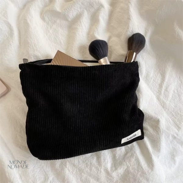 Trousse de toilette chic en velours