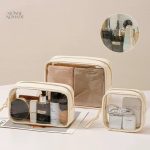 Modèle compact de trousse de toilette