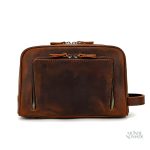Trousse marron en cuir pour cosmétiques