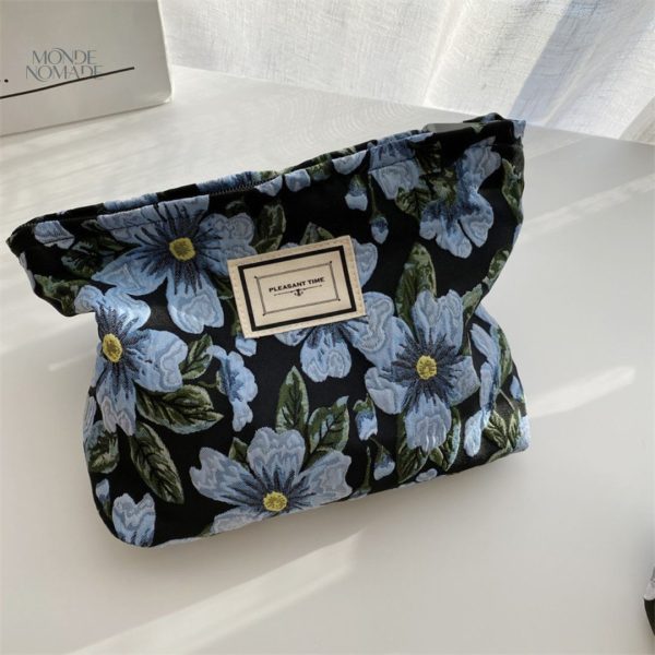 Trousse de voyage stylée aux fleurs vibrantes