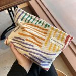 Trousse de toilette en velours, style élégant et pratique