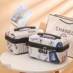 Vanity Case Rigide, style imprimé pour les déplacements