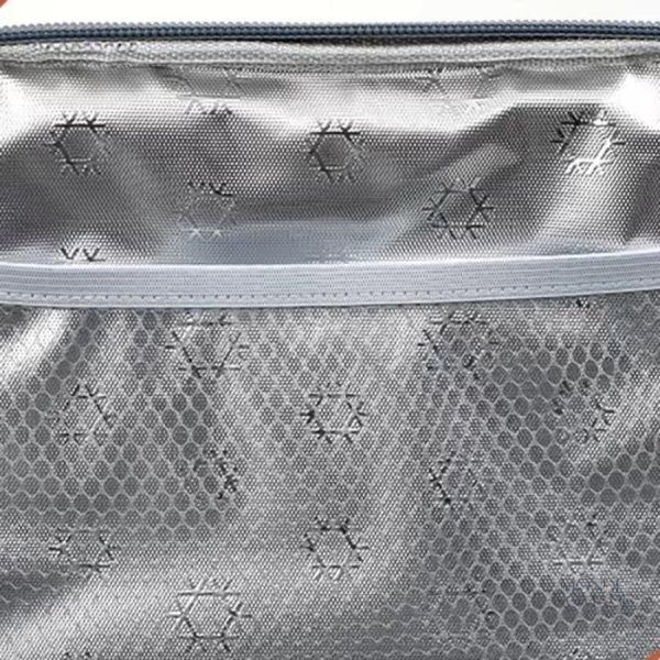 Trousse de toilette portable et spacieuse
