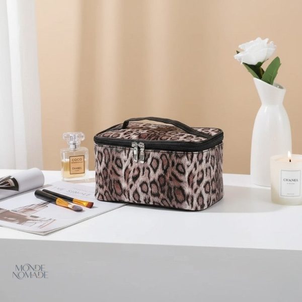 Vanity case femme au motif léopard pour tous vos essentiels