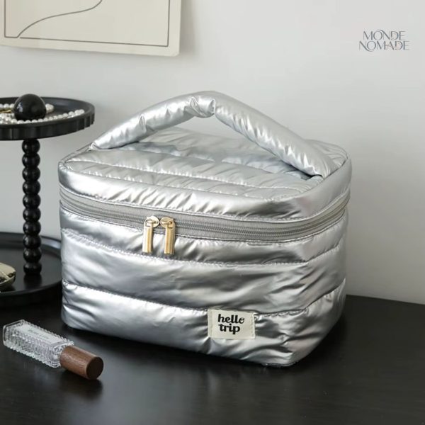 Vanity Case matelassé, design moderne et pratique